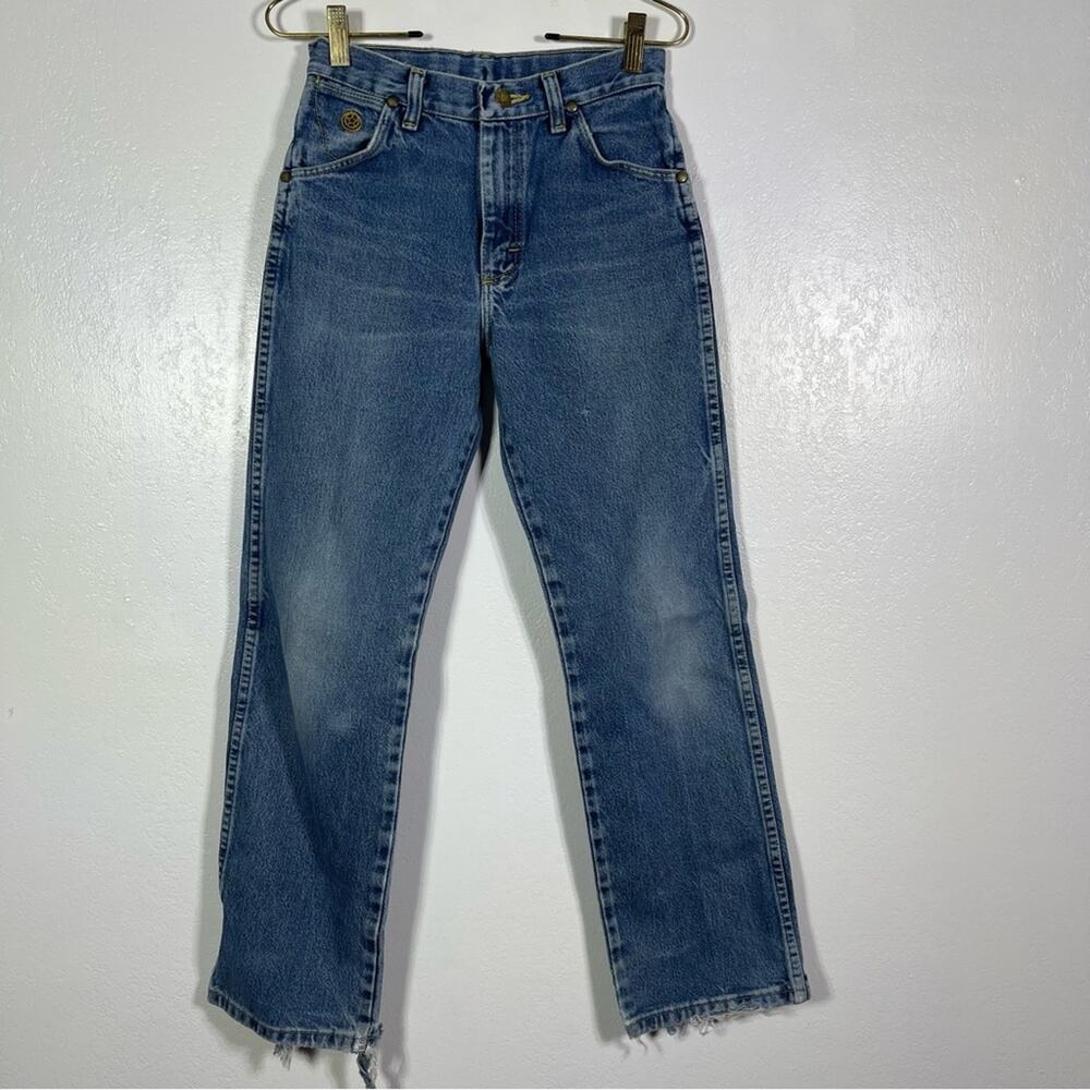Wrangler Jeans Boys Size 14 Reg. Excellent condition. Wear on the hem